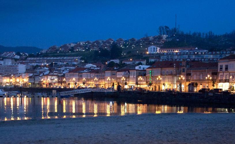 Apartamentos Turisticos Casa Soto Baiona Dış mekan fotoğraf